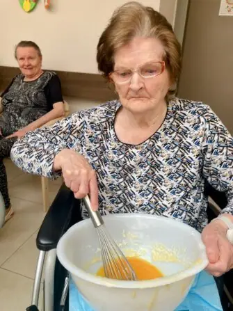 E7D7A2CB-84BA-469C-BD8F-F1974BBFB101