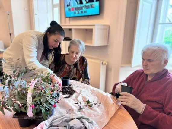 výzdoba u dveří (4)