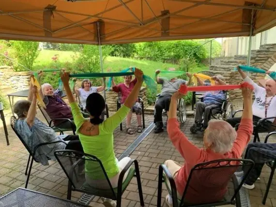 448227779_1900575537080268_8295521350147759183_n