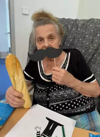 055e8919-56d1-4651-8a54-e4ca9b52ca9b