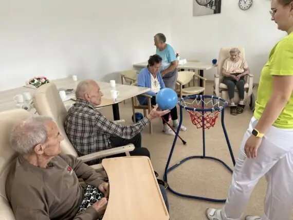 3ea8a131-fd56-4ccf-b8d8-00026a9a7333