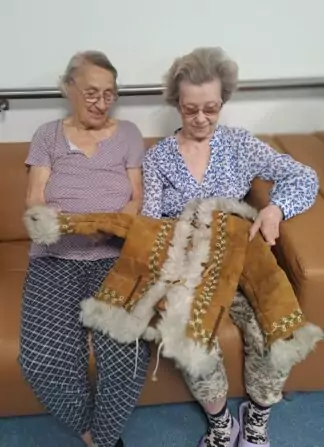 42b7934f-4d1e-4095-8543-1189fea354f3