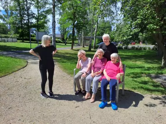 9141c711-b101-413f-8ced-ae6c1bf49b4d