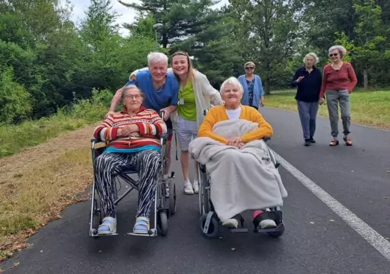 952dccf7-806b-4a23-a1cd-d896508ca164