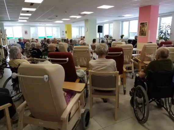 459250195_931285165705185_6135546730607055010_n