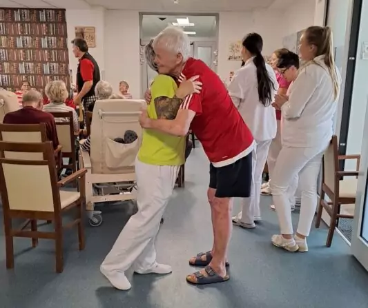 62a41819-d69a-4372-b60f-505a3aca381d