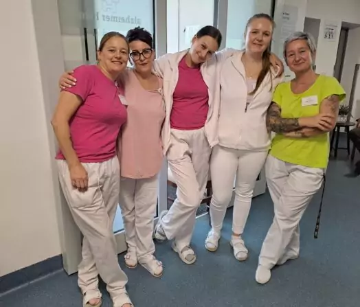 87eeb21a-f30b-4407-a8f7-c51a3254152e