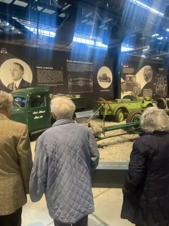 C62FBA24-D988-4939-9227-D8C84C800A60