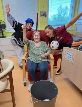 e05baebe-0877-4900-9964-687487c08653