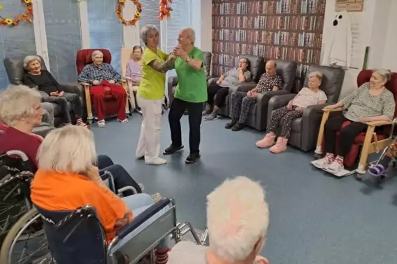 084a9fcb-4640-4f6f-8ae0-35c038bbf8ee