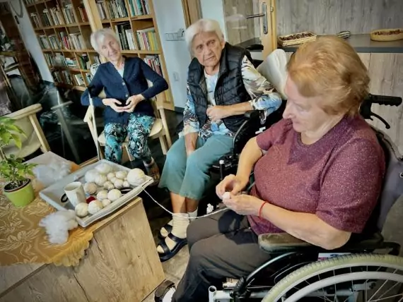 18583429-F47A-4DBE-A2DA-EE31A961B472