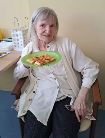 42221302-dcd3-47ab-a2dd-be637ea82998