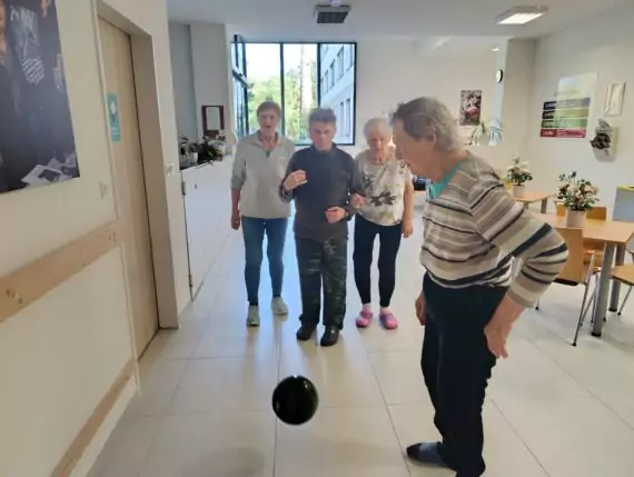 7025e753-fe7a-43e4-87f1-3163afbab830