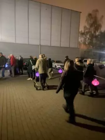 A2B31E6E-2D7D-4090-B78D-8BFE7BBE6E61