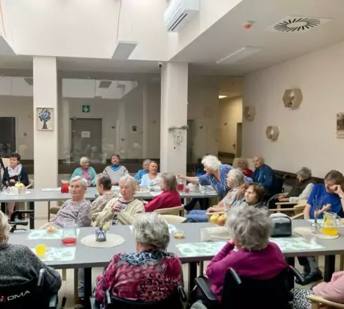 ED1699B5-1C33-48BA-B8ED-FF320C33C9FC