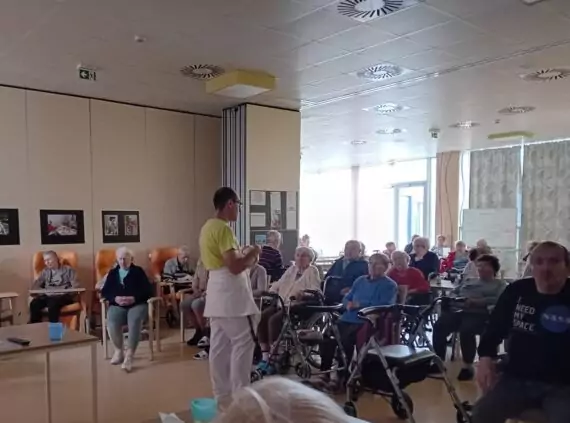 WhatsApp Image 2024-11-19 at 10.04.08