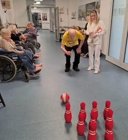 af7b6731-2ea0-48f4-98ce-31d58f3a9835