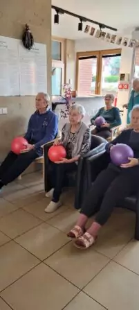 b8954d12-cbec-4834-9b2a-1fed0600646a