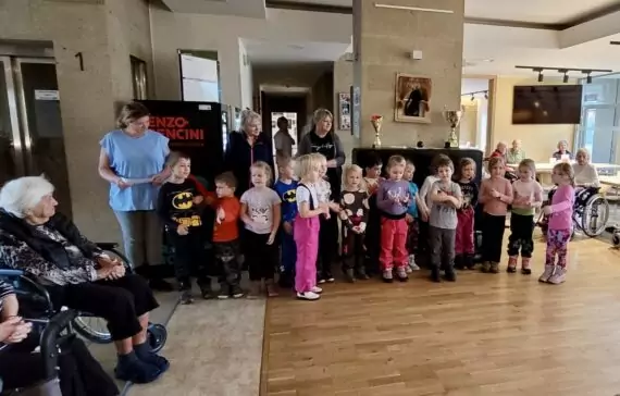 cc4823c4-4e5b-46c1-b3d3-aafa5e386208