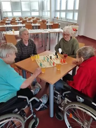 f5f01c34-e028-46aa-a4e1-9fd96ad74eaf