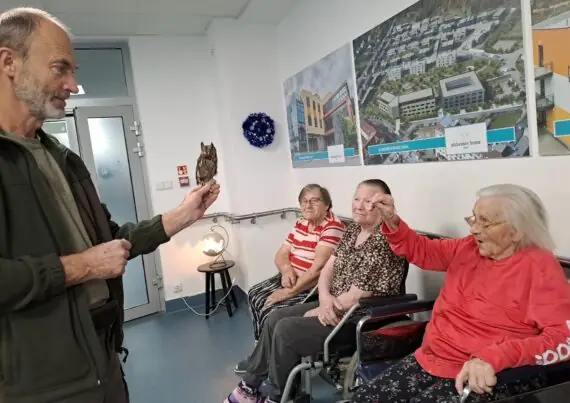 040bcfa8-69e0-4d3a-9a2c-29406e9af68b