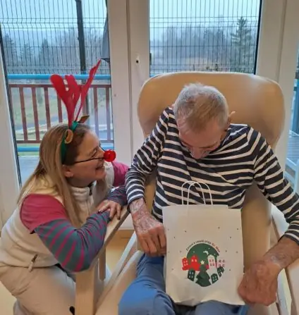 090f6582-4b73-4243-8aff-a3e6bb11f5bf