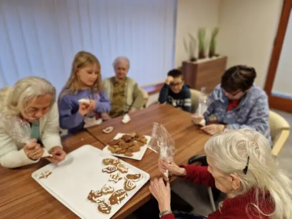 215a6160-8823-49e7-ab92-b495802c46ff