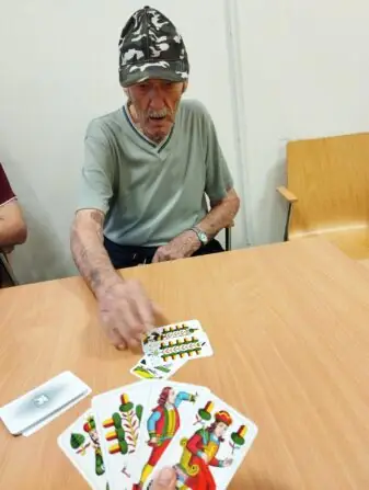 2971d967-2863-4e2a-85da-d31ca9217846