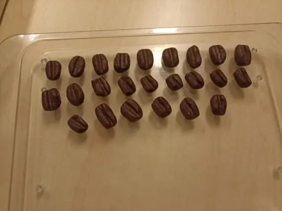 3FE0E600-5EF5-4DB2-8FC8-DB8EA862FC28