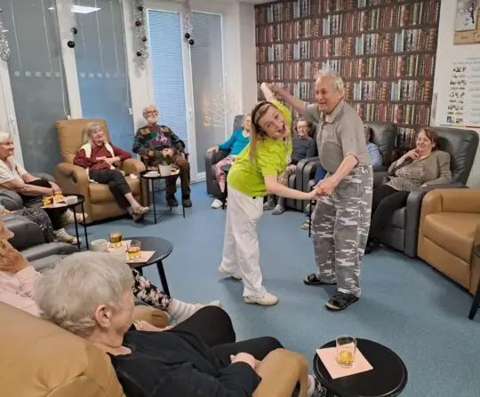 5b2f5d6e-269b-4a35-8a73-61aa65cf7a22