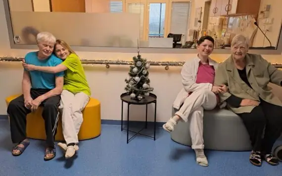 d25588e8-47b4-4253-89b5-58afbb5c32c3