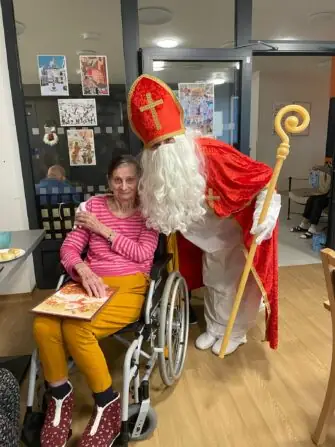 e9ef4c45-0f9e-4aa1-b1d6-7640c7e0a399