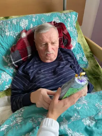 D44E1C07-5C23-4DC5-8C1B-4713D22EDB0F