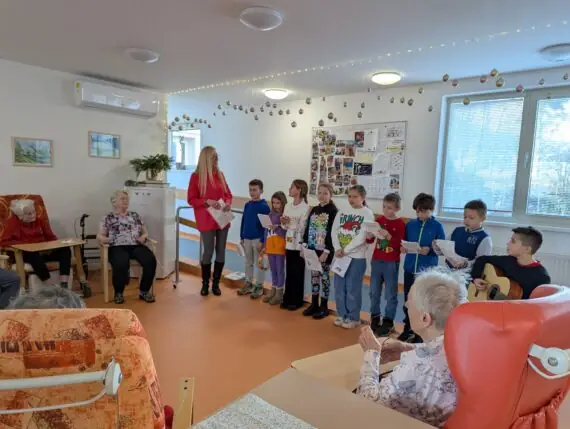 PXL_20241218_093133366