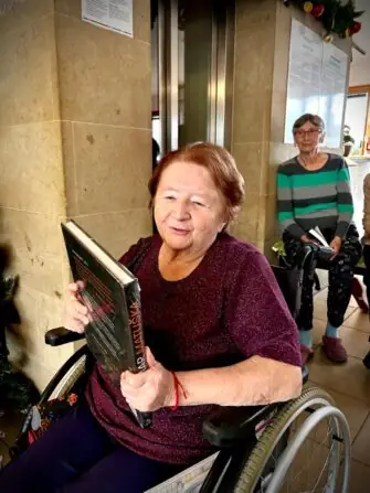 ee2d4d4c-db8e-43c6-99df-27c7b81a0da1