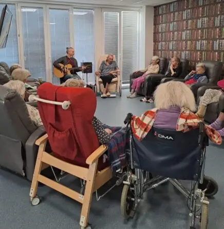 f5911f09-69b5-4a37-b47c-e8434b64c6e7