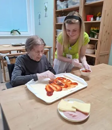 8f897d66-13d6-4809-bfb2-536099a225e6