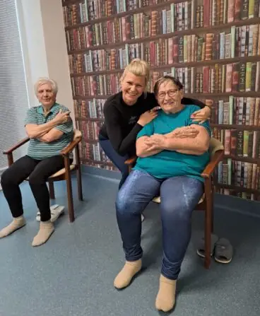 b445ce4e-0fbf-433a-b3a3-e8669a38288e