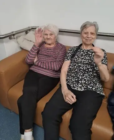 db220779-ded9-48b7-bfff-b0f1201313db