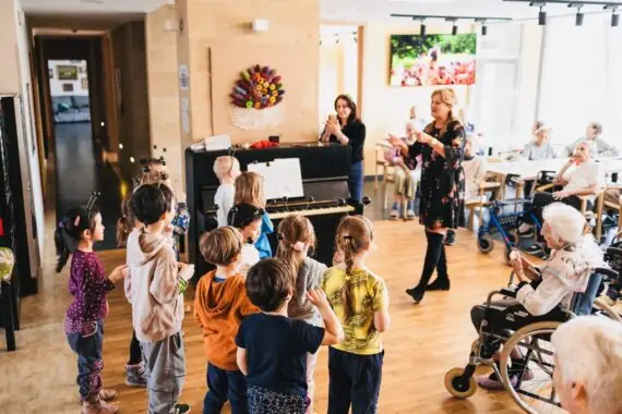 348b4b81-0f5c-4d5e-9f27-9578f24fca6b