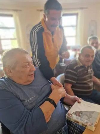 457dcbb8-c7a5-427e-a18c-01f6df3d3e69