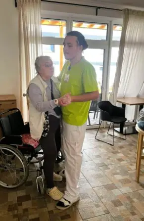 484563832_594398783601832_1876891126311176712_n