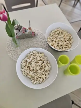 5a057292-071a-4c94-abbf-12052cd62278