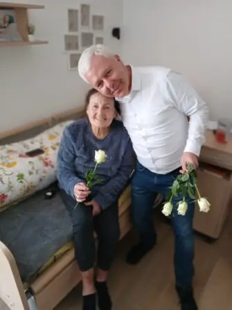 a90ae7d2-a77d-4211-a4ba-4f188fdbdc91