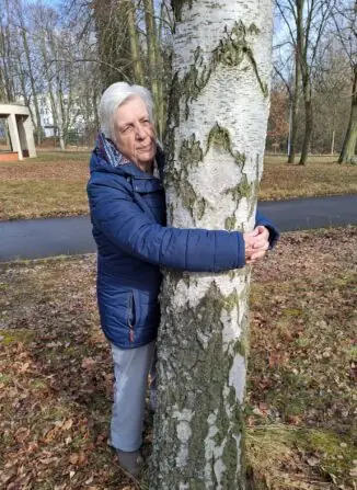 0df17d61-2118-4bda-9a0c-57e960a46f62