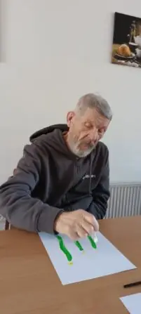 1235554f-28a0-4936-96ad-7913a12ad393