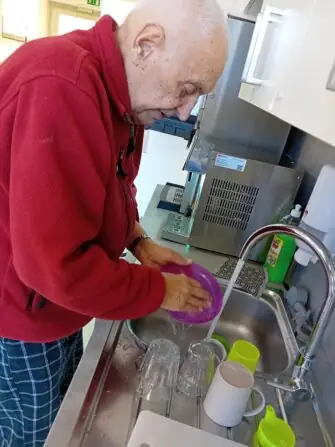 1c806922-6cfd-4a4f-bc72-4c251c2b13e0