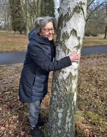 425c92e7-9a17-49ab-9032-b948a9b7b5bf