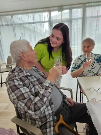 4433b06f-9402-4ad2-ba90-a19a9b1b8e12