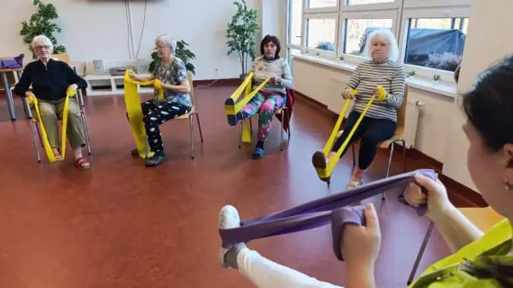 70277612-615b-4f7f-a9d8-138bf84de7ea